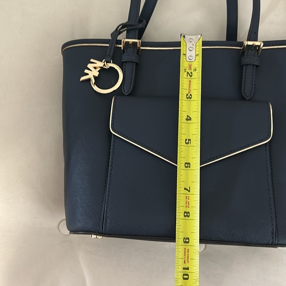 💙Michael Kors Camden Saffiano Leather 💙 - Picture 11 of 11